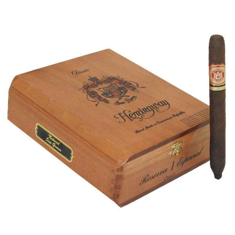 Arturo Fuente Hemingway Classic Sun Grown