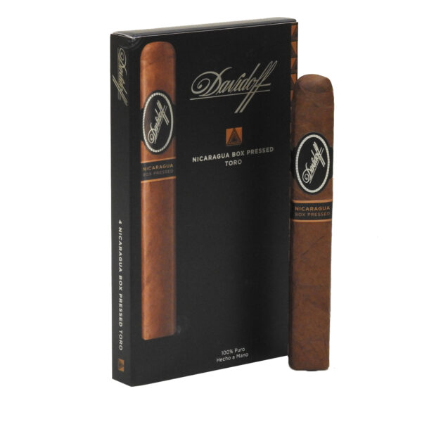 Davidoff Nicaragua Box-Pressed Toro 4-Pack