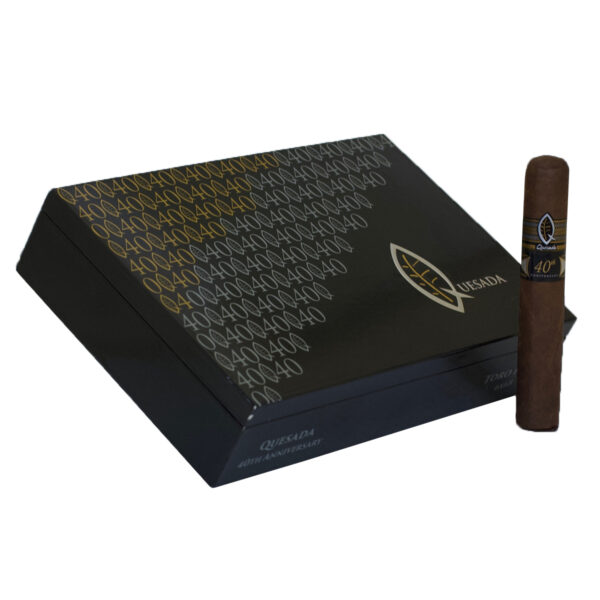 Quesada 40th Toro Real